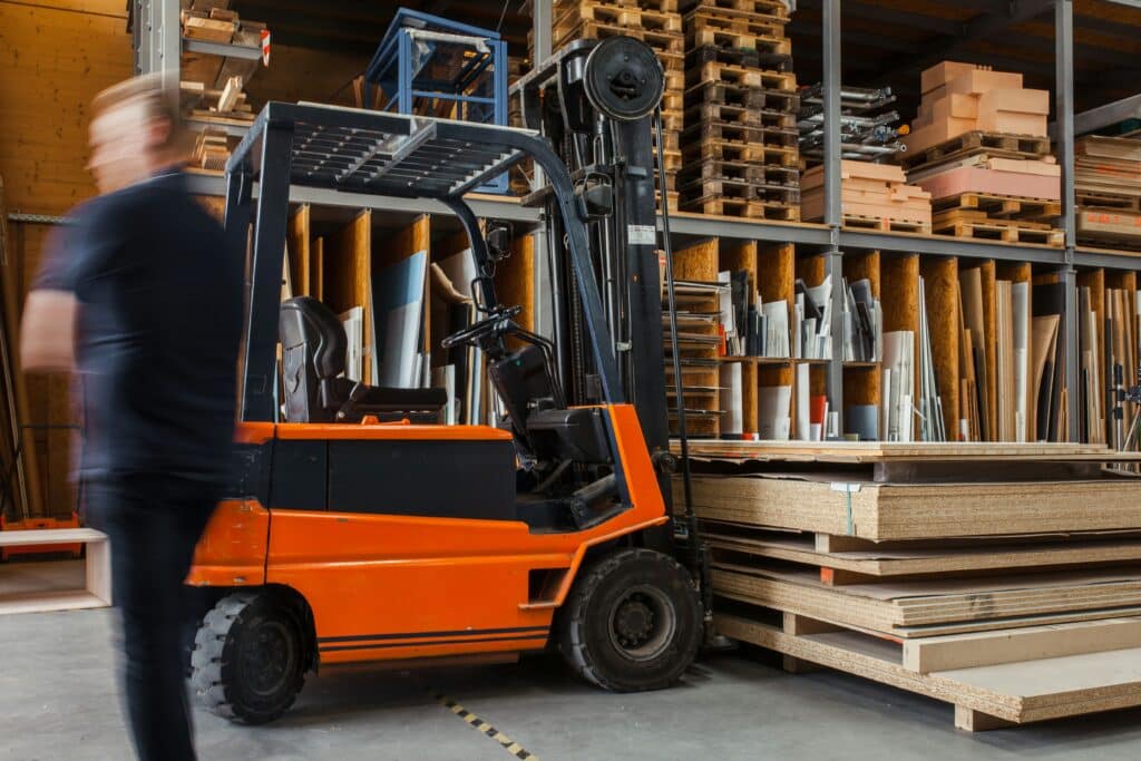 Optimizing Parcel Shipping for Large, Oversized, and Heavy Packages with Reveel