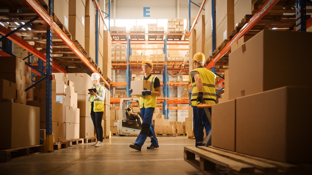 6 Strategies to Optimize Your Parcel Shipping Spend